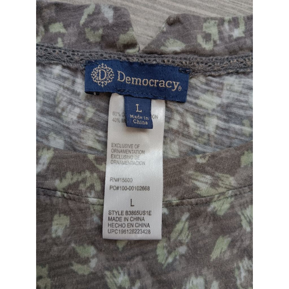 Women's Democracy Top Size L Gray Animal Print Tie Front - Picture 2 of 2